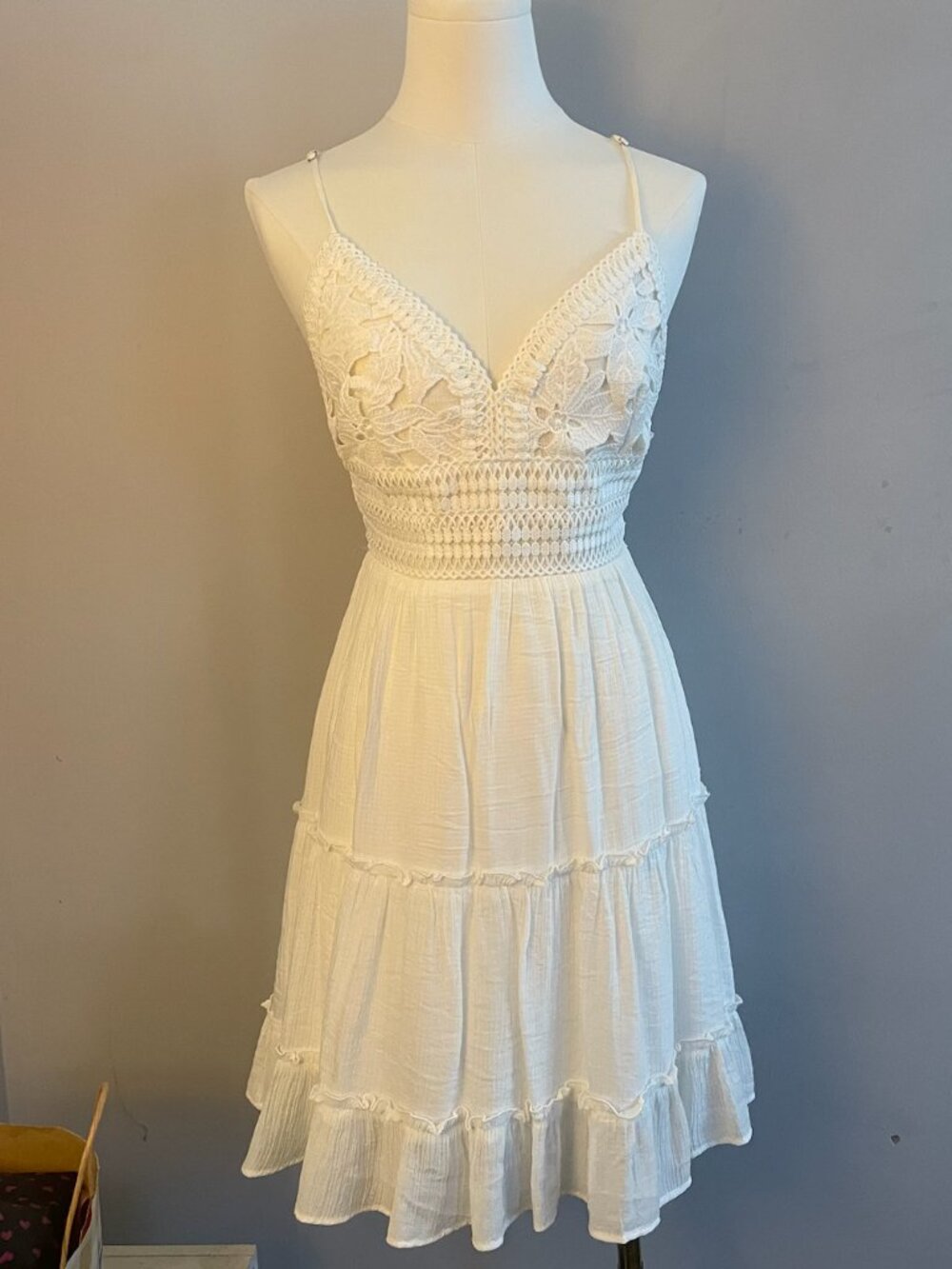 2Bella White Lace Mini Dress Size M